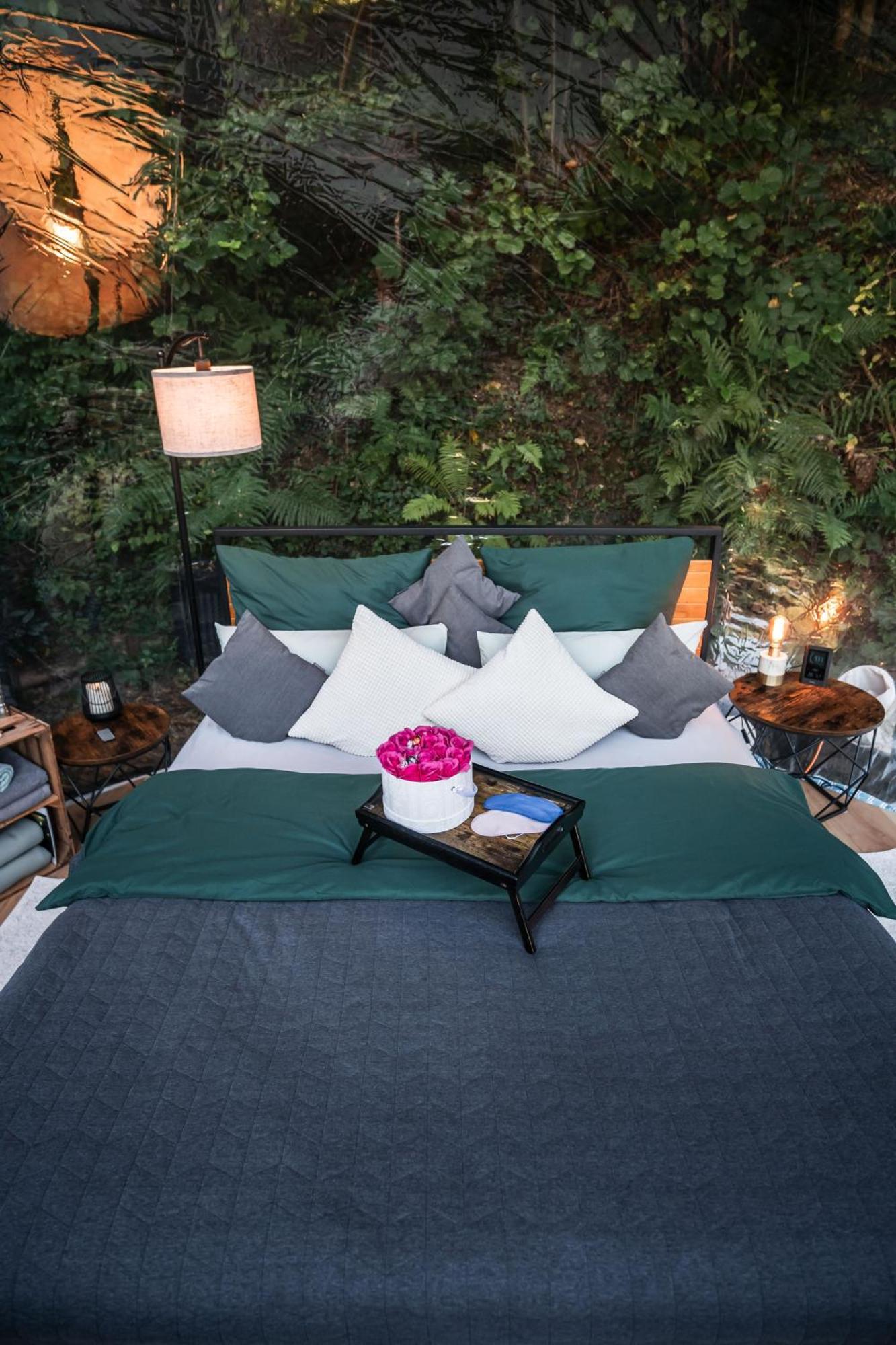 Living Timeless- Bubble Tent Elzach Inklusive Hot Tube Badefass- Schlafen Unterm Sternenhimmel Exterior photo